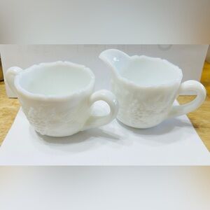 Vintage Westmoreland sugar & cream bowls grape leaf pattern White mint condition